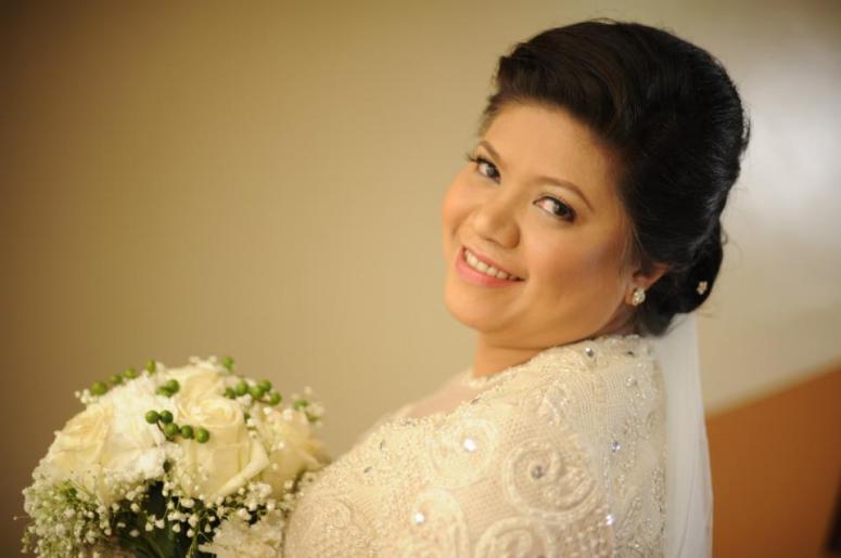 429587_285493398248306_1467228714_n